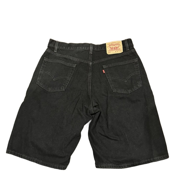 EUC Men's Levi 550 Relaxed Fit black wash denim shorts/ jorts. Size 36. - Picture 2 of 5